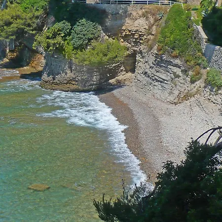 Holiday Home Le Liouquet La Ciotat Appartement *